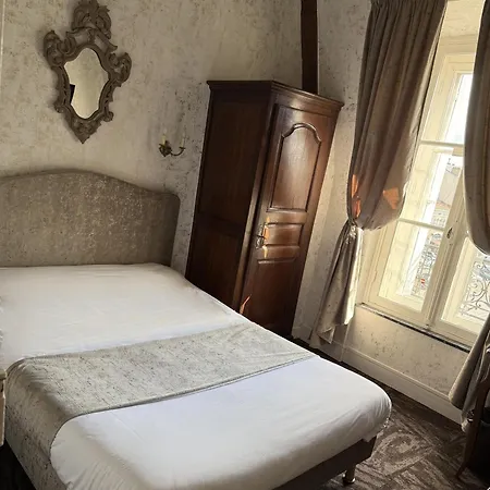Montsegur فندق قرقشونه
