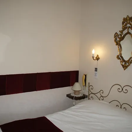 Montsegur Szálloda 3*