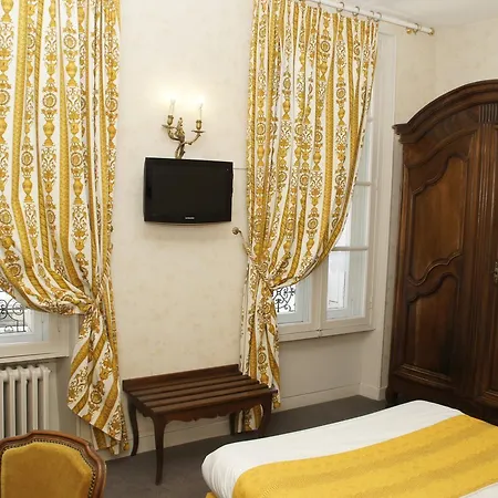 فندق Montsegur قرقشونه