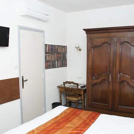 Szálloda Montsegur 3*