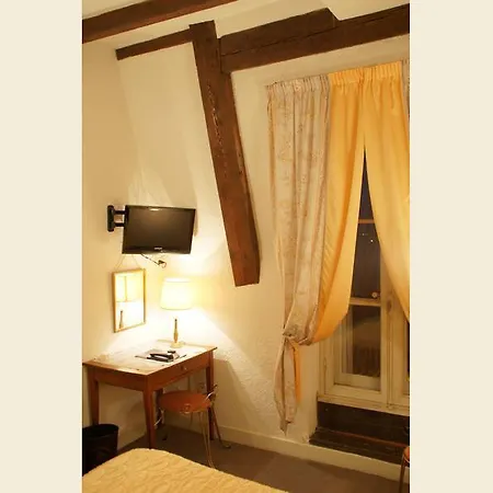 Montsegur Otel