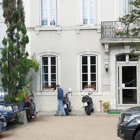 Montsegur Otel Carcassonne